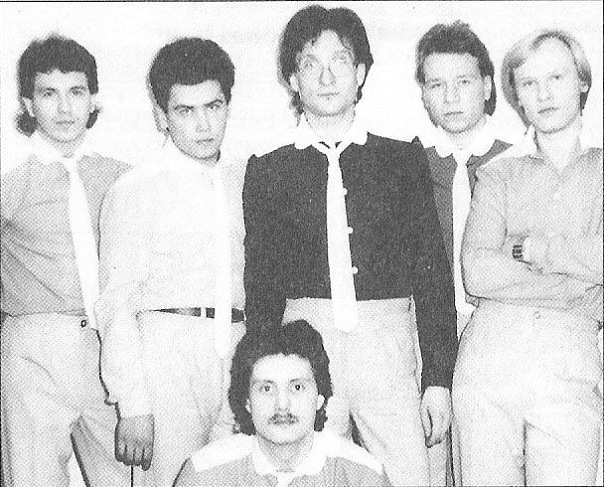 ВИА-Лейся, песня (Валерий Кипелов и Николай Расторгуев) - Опоздать однажды (live г.Алатырь (Чувашия) 1980)